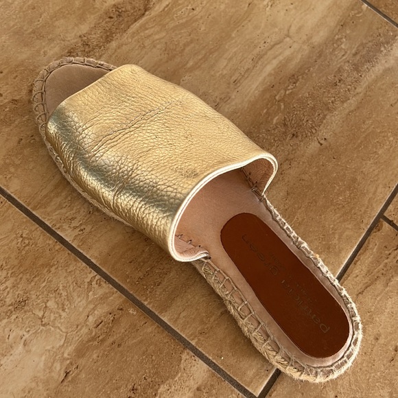 Patricia green made in Spain slides size 38 gold - Picture 5 of 7